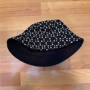 Chic Black and White Women's Bucket Hat